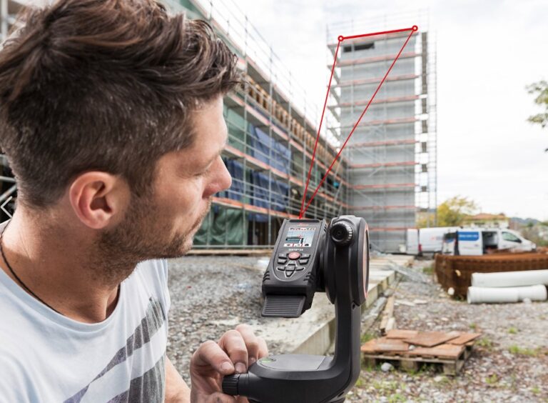 Leica Disto Laser Measuring Device